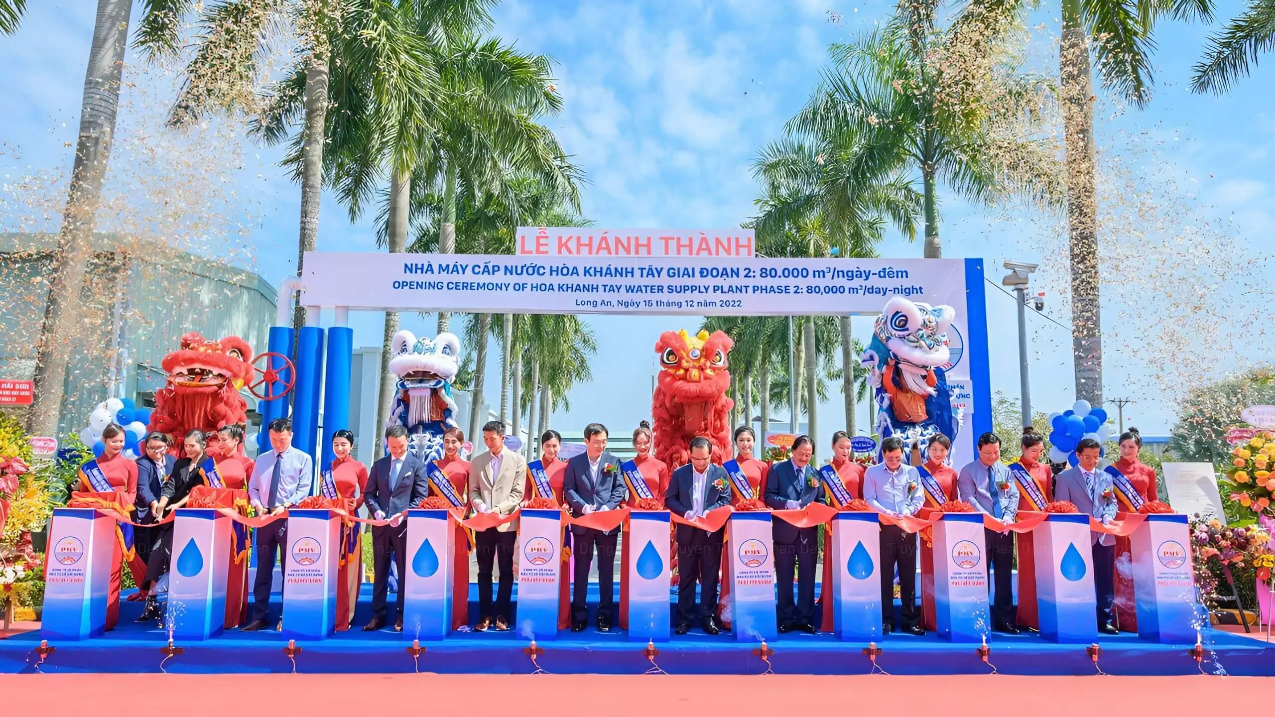 Lễ cắt băng khánh thành Lễ cắt băng khánh thành