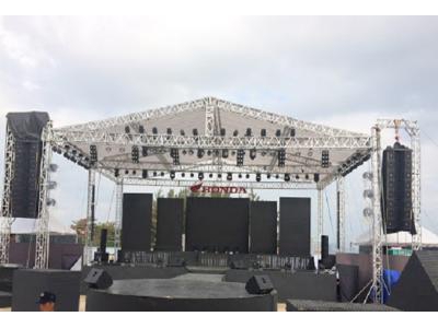 Cho Thuê Khung Treo Đèn